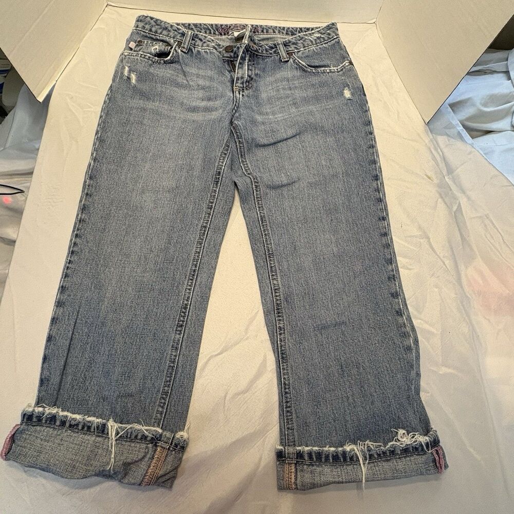 Aeropostale Girl’s Denim Capris Size 5/6 Distressed